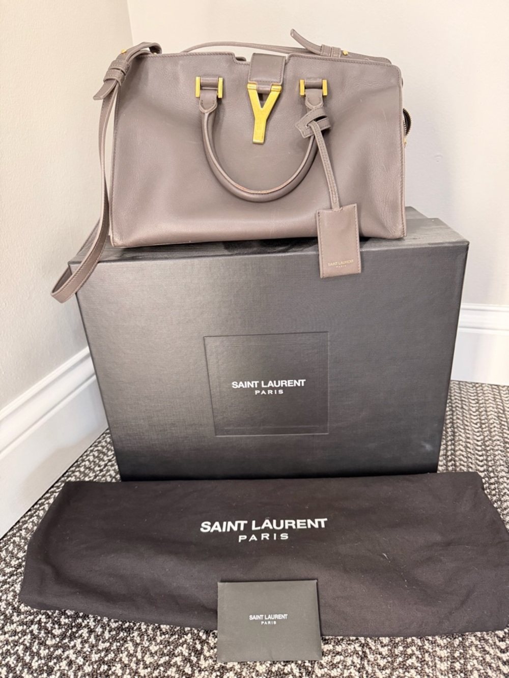 Saint Laurent Small Classic Y Cabas in Brown/Gray Leather